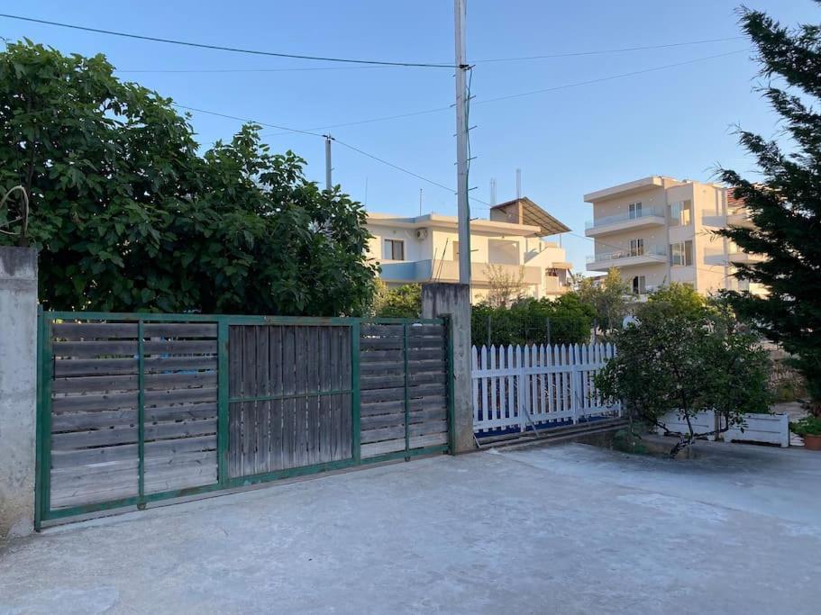 Guesthouse Xhimi Ksamil Exterior photo